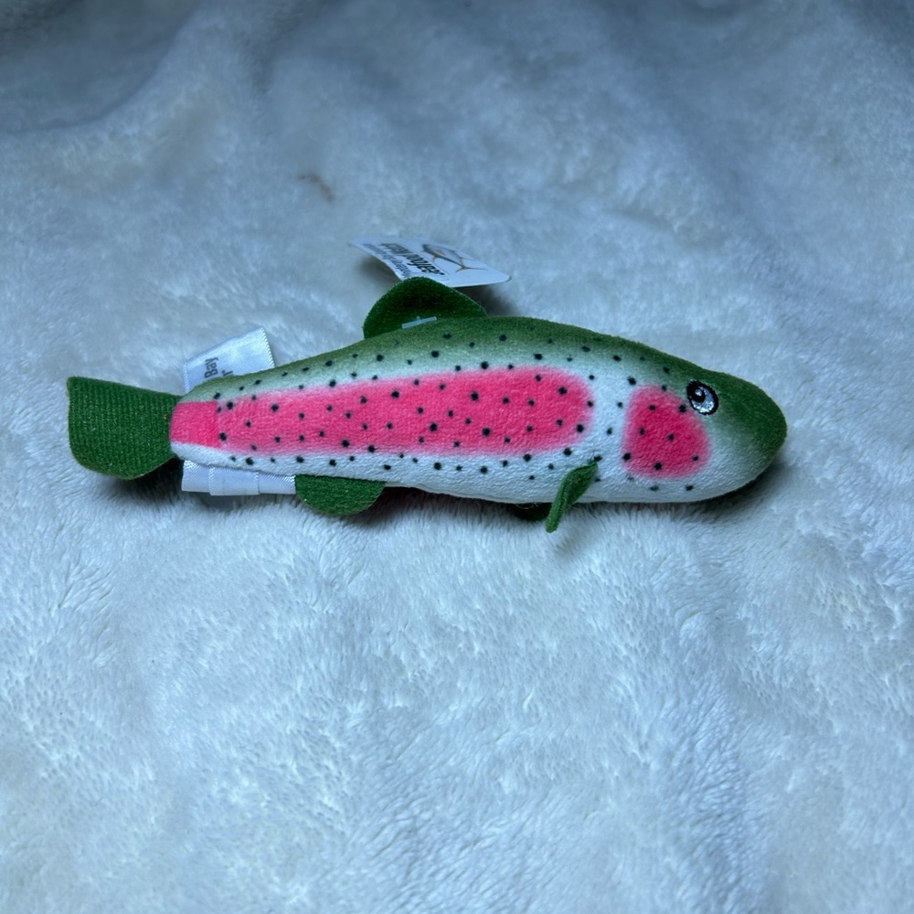 Monterey Bay Aquarium Bass Fish Stuffed Animal - Picture 3 of 3
